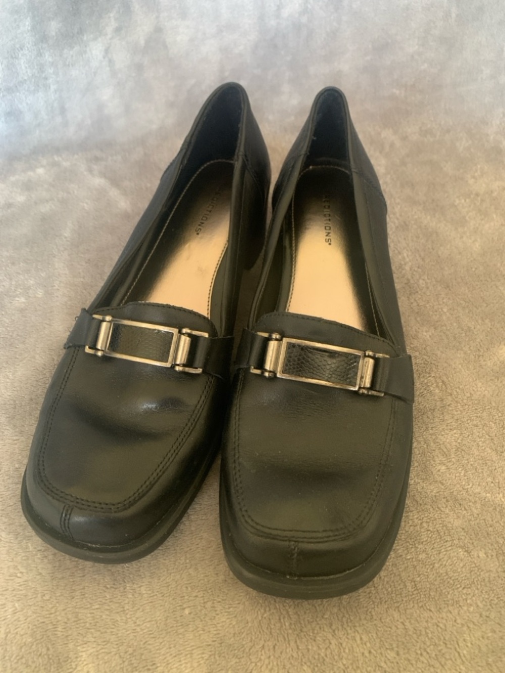 Predictions Women’s Black Leather Loafers with Metal Bit